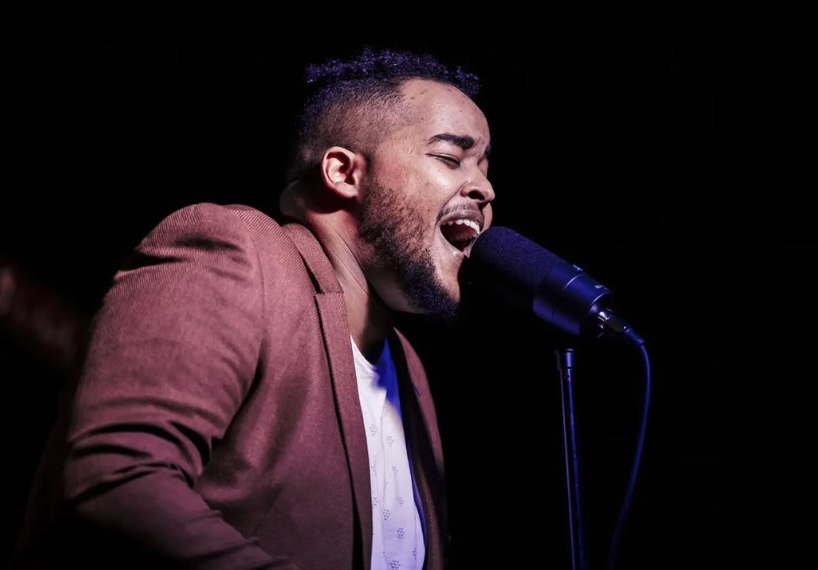 Sudanese Singer Yousif Hassan Joins The Voice: Ahla Sawt