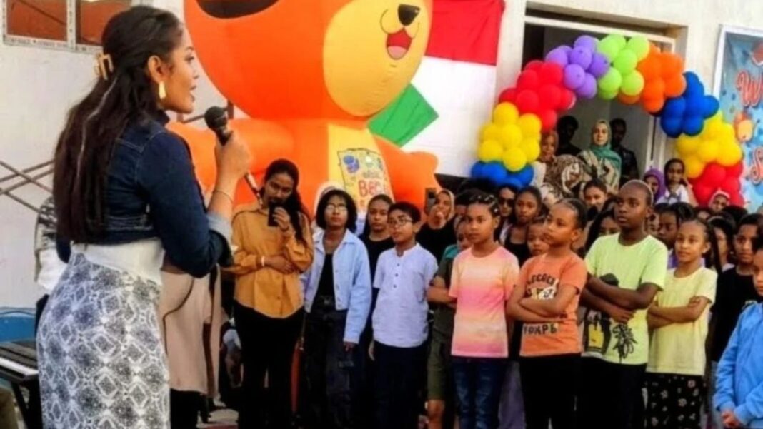 Starting Over After Fleeing War: A Teacher’s Story